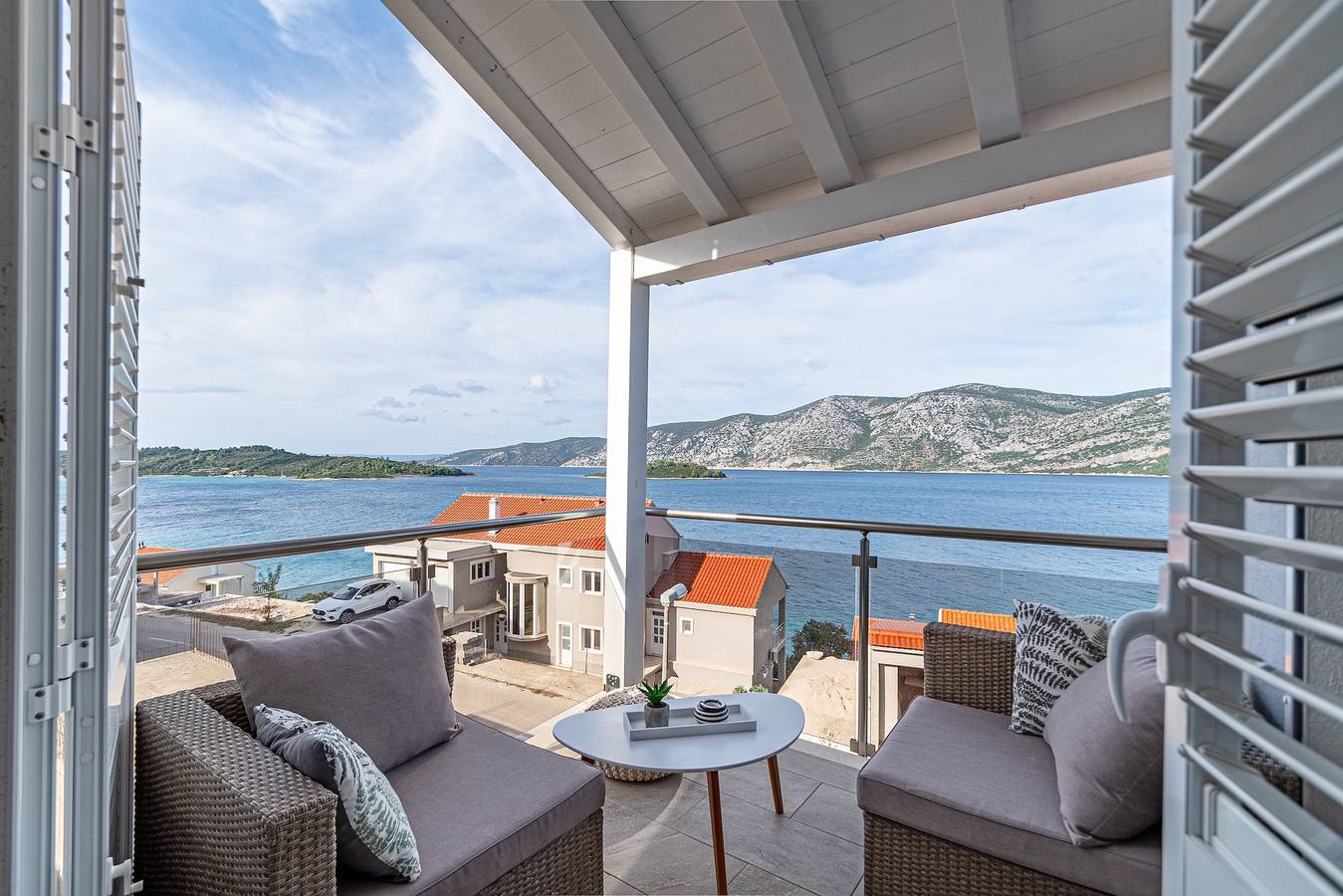 Ganze Wohnung, 1-Zimmer-Ferienwohnung mit Terrasse und Meerblick Kneza, Korcula A-21863-a in Kneza, Korcula