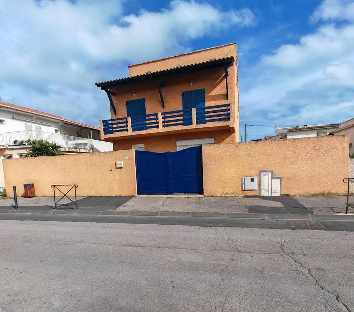 Gîte pour 10 personnes, avec vue ainsi que balcon et jardin dans Plage d'Honneur - 3