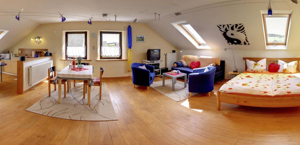 Ferienwohnung für 2 Personen, mit Sauna und Garten