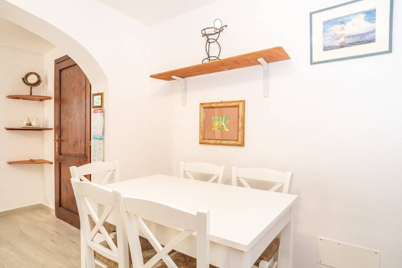 Appartamento intero, Appartamento in posizione centrale, con giardino e terrazza; animali domestici ammessi in San Teodoro, Olbia-Tempio