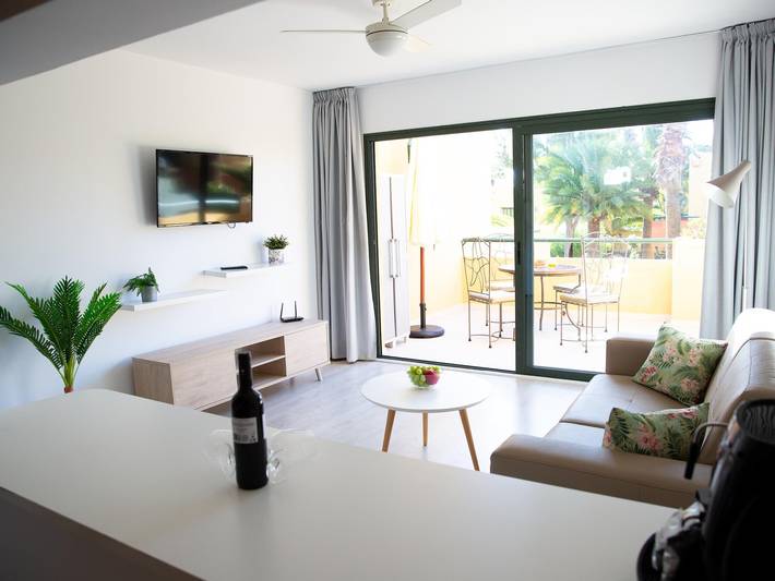 Apartamento de vacaciones para 3 personas, con jardín y piscina - 1