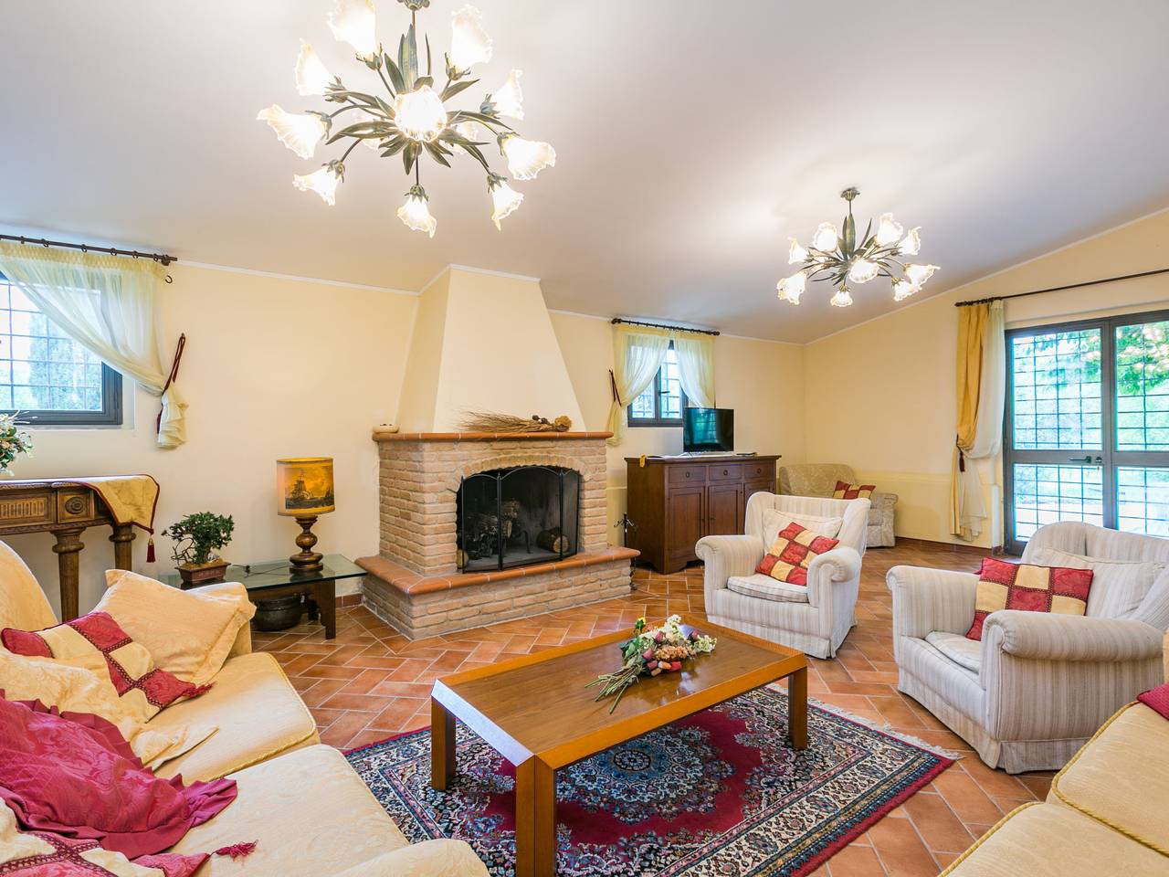 Rosa+Margherita+Lavanda+Ginestra+Gelsomi in Bucine und Umgebung, Chianti