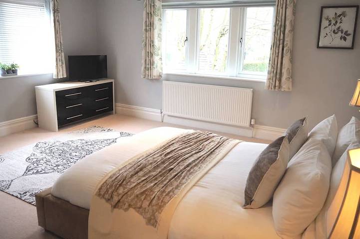 Gîte pour 12 personnes, avec jardin à Glossop - 4