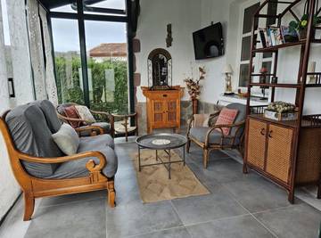 Gîte pour 4 personnes, avec terrasse et jardin à Sare