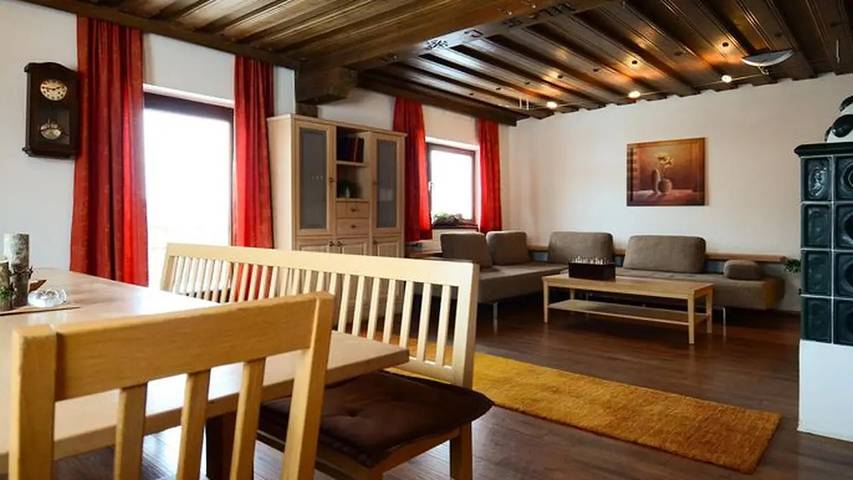 Ferienhaus für 17 Personen, mit Terrasse und Garten in Abtenau - 3