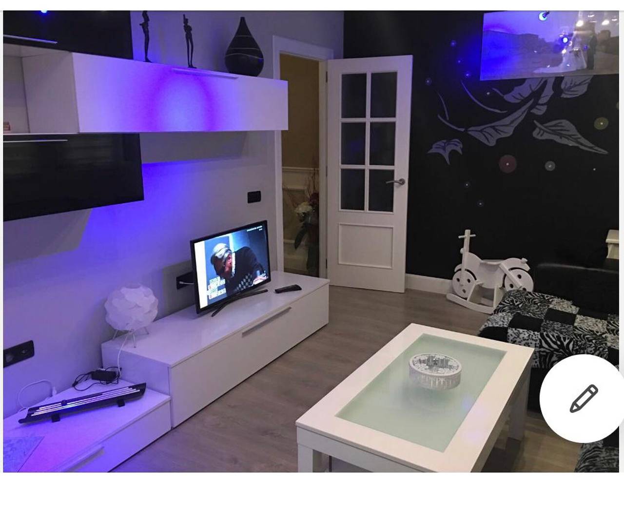 Apartamento entero, Apartamento moderno con jacuzzi y vistas en Almería, 80 m² in Los Molinos (Almería), Almería