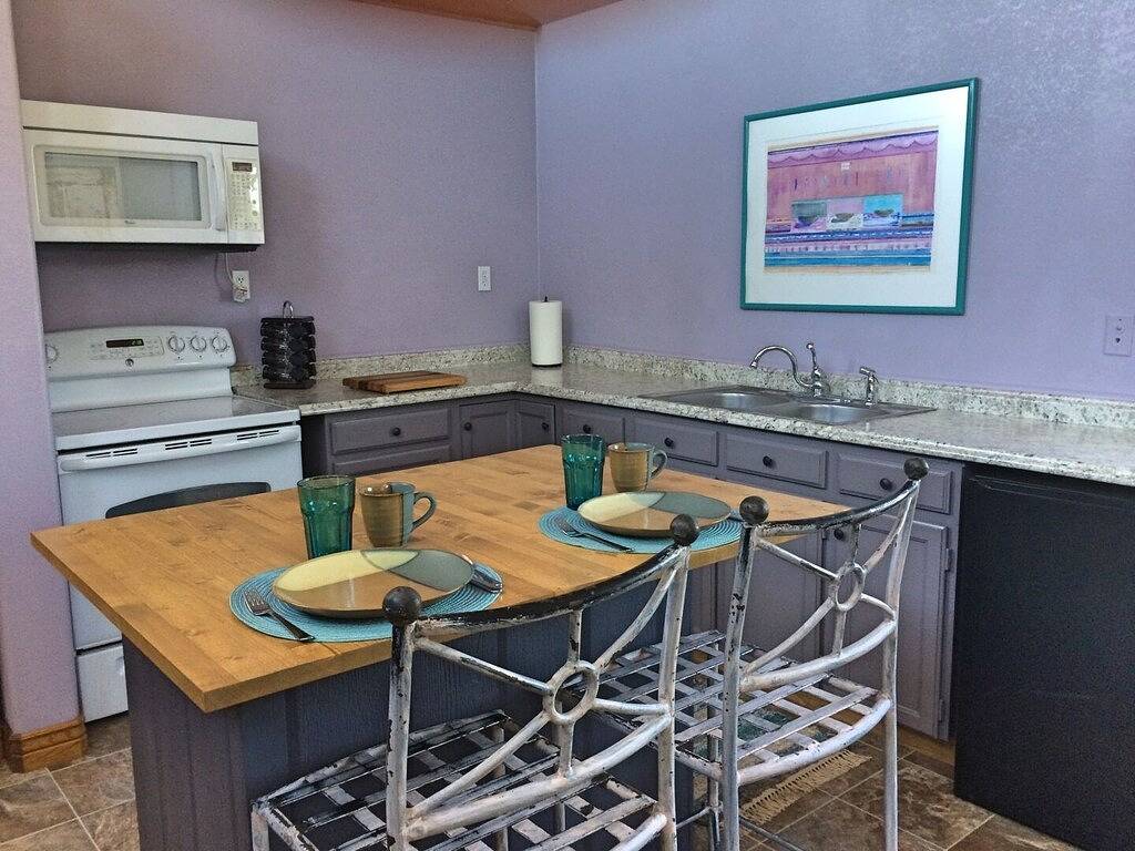 Ganze Wohnung, Neu! Artistic Studio Retreat, das ruhig und entspannend ist und an die nationalen Wälder grenzt in Navajo County