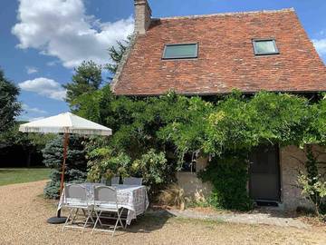 Gîte pour 4 personnes, avec jardin à Fondettes