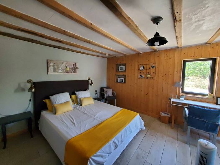 Location de vacances pour 2 personnes, avec jardin et jacuzzi dans Saint-Amand-Montrond - 3