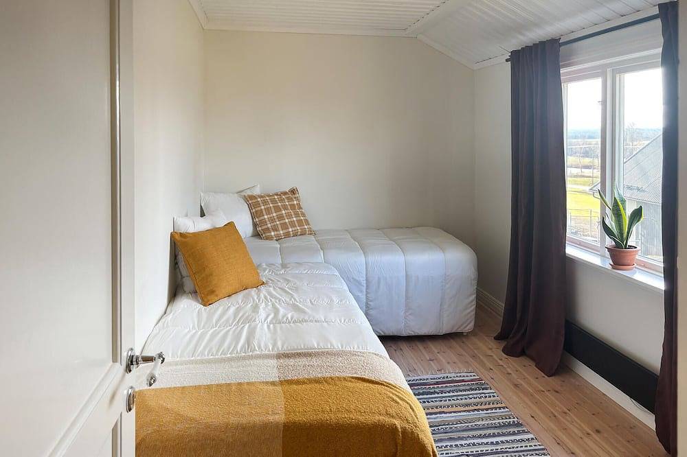 Schönes Haus mit 3 Schlafzimmern in. in Habo, Vättern