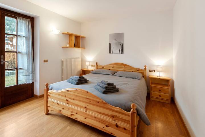 Gîte pour 4 personnes, avec jardin dans Bormio