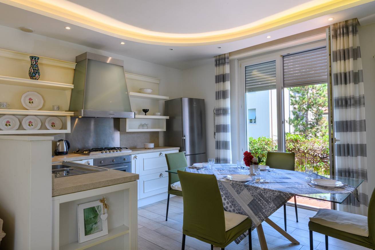 Appartamento intero, Guesthost - Flaminia 36 Apartment in Pesaro, Valle del Metauro