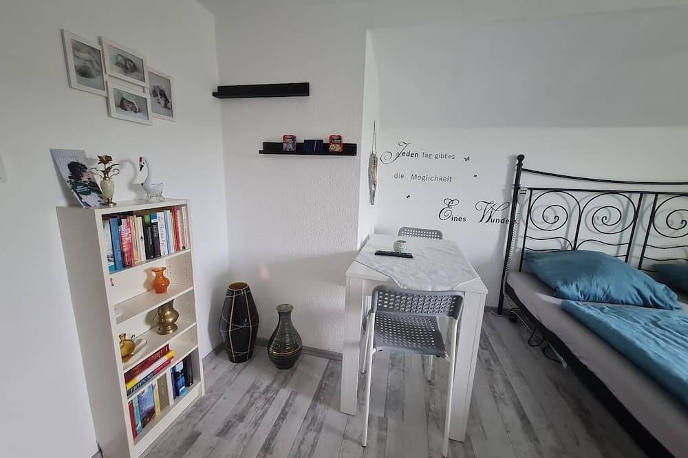 Apartamento inteiro, Vacation apartment for up to 10 people in Frauenau, Šumava Mountains