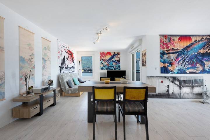 Entire apartment, Apartment 'T3 Comfort, Pool, Terrace' with Mountain View, Wi-Fi and Air Conditioning in Albertville, Albertville region