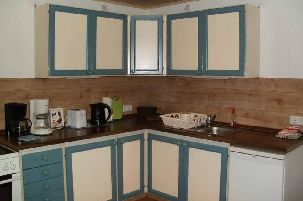 Cornils: Ferienwohnung mit Seeblick - Ferienwohnung Cornils in Wanderup, Grünes Binnenland