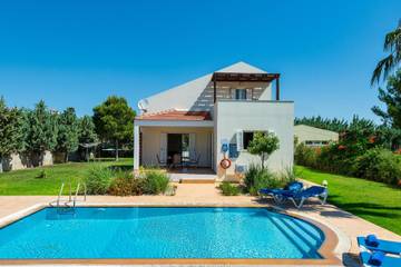 Ferienhaus für 4 Personen, mit Garten und Balkon auf Rhodos