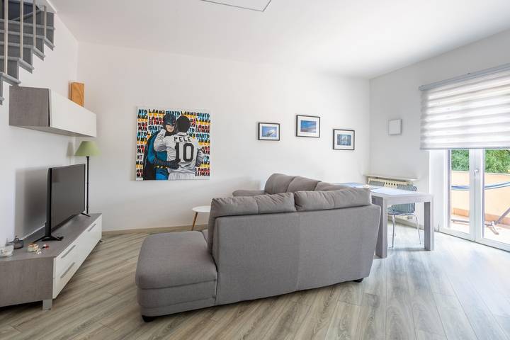 Gîte pour 3 personnes, avec balcon et jardin dans Angera - 3