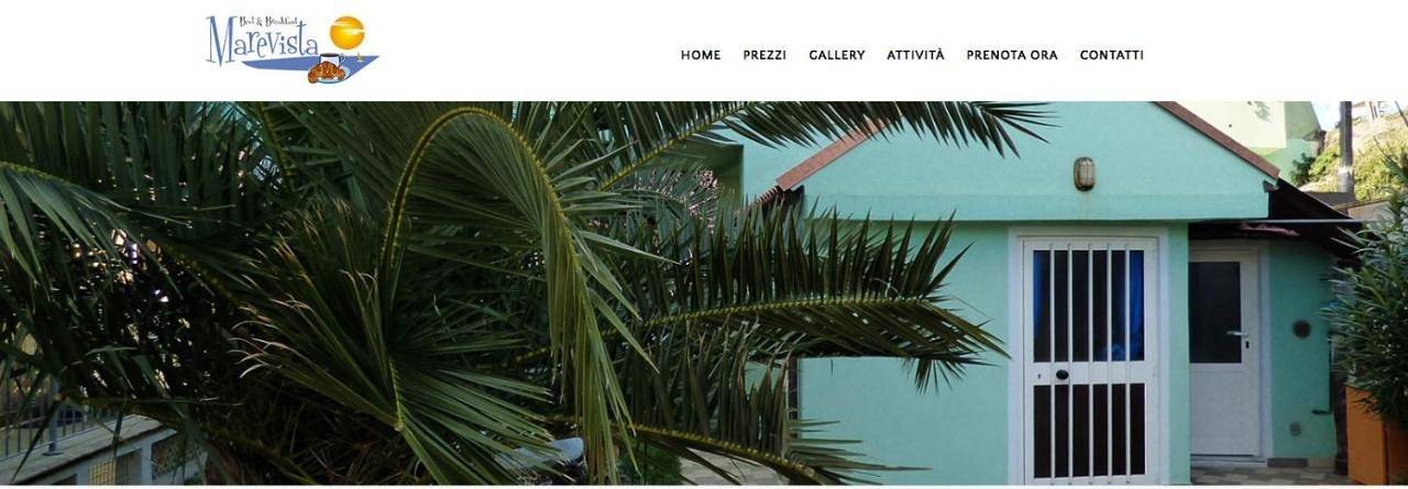 Location de vacances pour 2 personnes, avec vue et jardin à Fano - 2