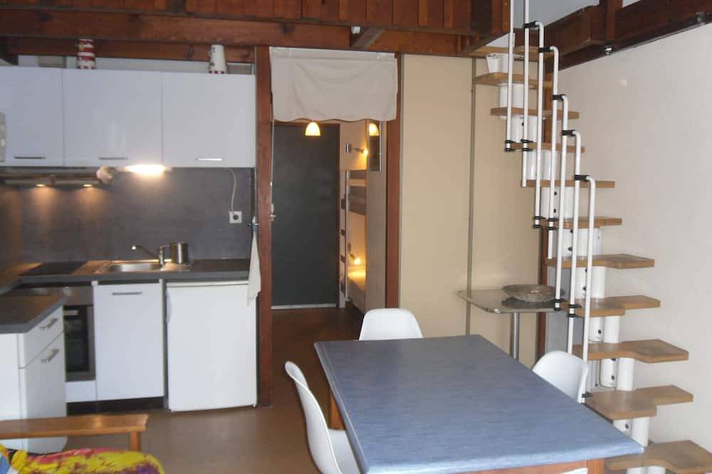 Appartement entier, Studio entre mer et forêt  à 150m de la plage/ in Vielle-Saint-Girons, Côte d’Argent