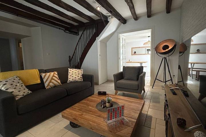 Location de vacances pour 6 personnes, avec Balcon à Parthenay