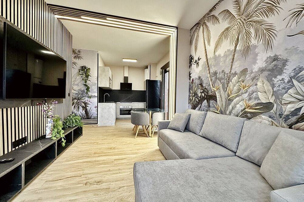 Ganze Wohnung, Flower Deluxe with Garden 1 in Noja, Kantabrische Küste