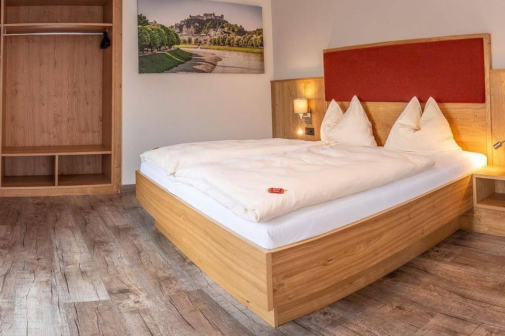 Helmhof, Pension - Habitación doble con ducha o Cuarto de baño in Salzburgo, Salzburg und Umgebung