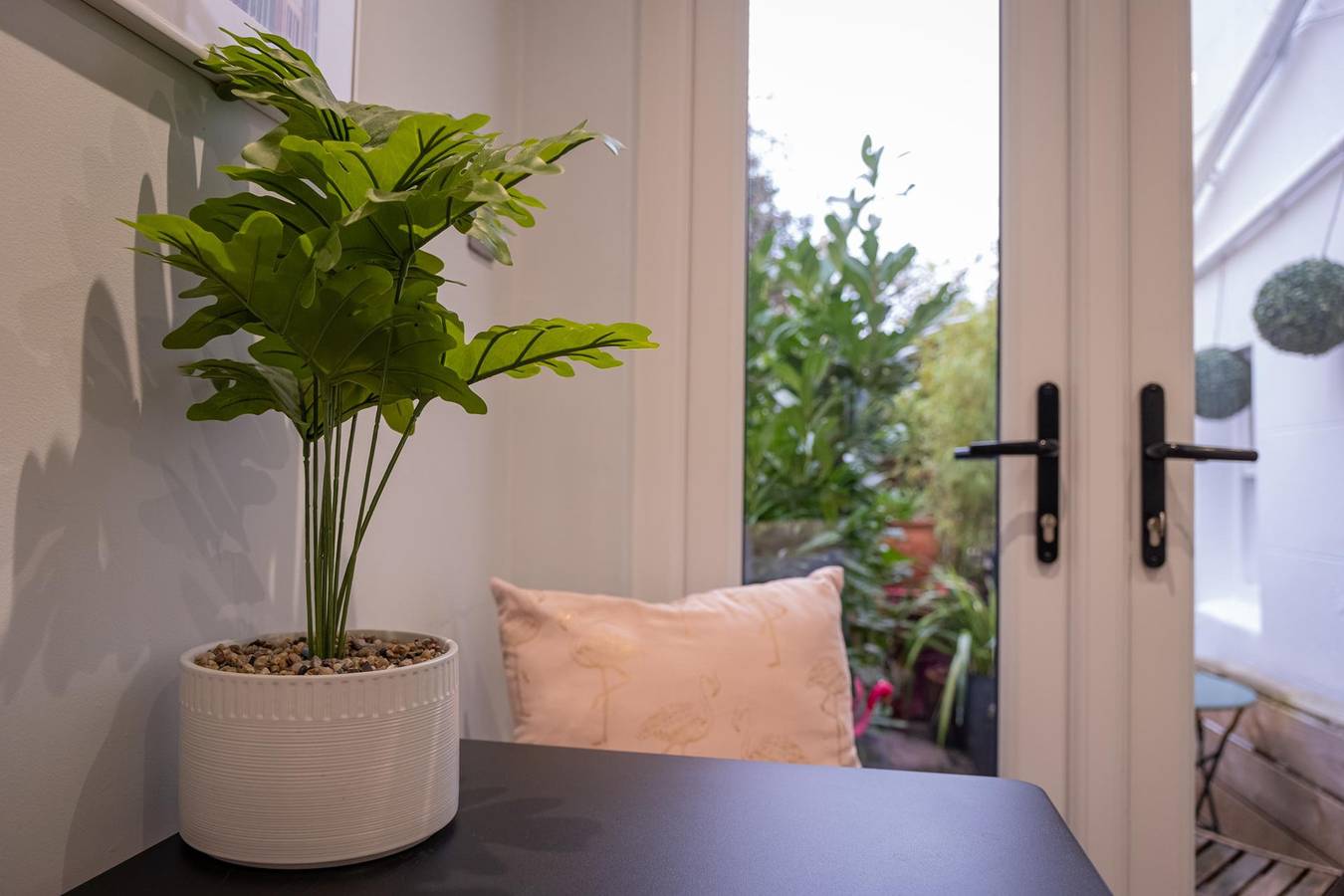 Tiny House, Brighton with Parking in Brighton, Sussex