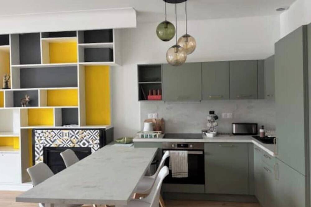 Appartement entier, Appartement spacieux de 100m2 6 personnes Lourdes in Lourdes, Hautes-Pyrénées