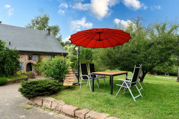 Appartement entier, Appartement "Lodjadis" avec vue sur les montagnes, jardin privé et Wi-Fi in Labaroche, Parc naturel régional des Ballons des Vosges