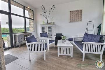 Location de vacances pour 6 personnes, avec balcon et jardin à Carnoët