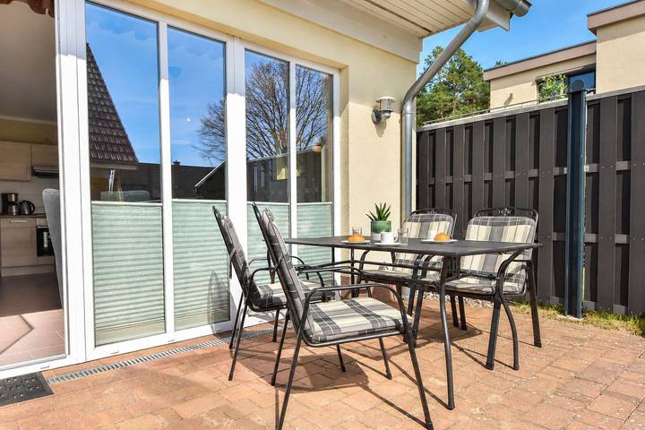 Ferienhaus Sonneninsel 5c - Ddh in ruhiger Lage mit Terrasse und 2 Bädern in Gothensee, Korswandt