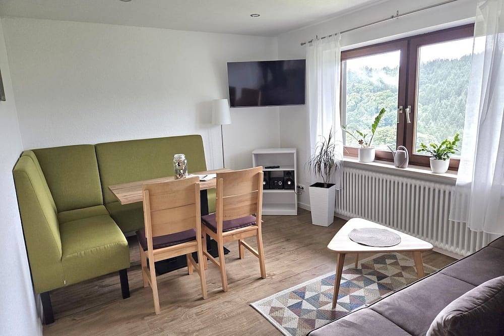 Ganze Wohnung, Ferienwohnung Apfelblüte , 50qm, 1 Schlafzimmer, max. 4 Personen in Seebach (Ortenaukreis), Mittlerer Schwarzwald