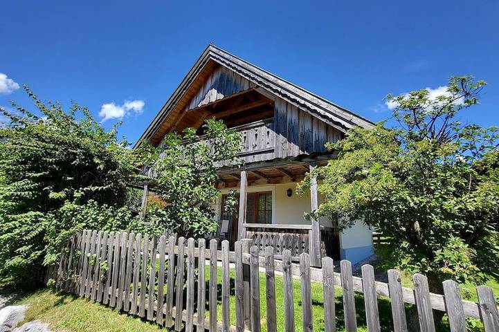 Ferienhaus für 6 Personen, mit Balkon und Garten sowie Sauna, mit Haustier