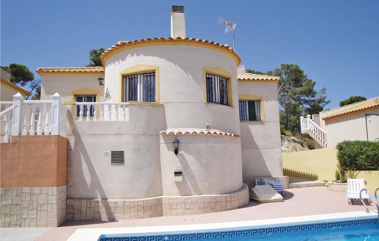 Maison de vacances pour 6 personnes, avec jardin ainsi que terrasse et piscine - 1