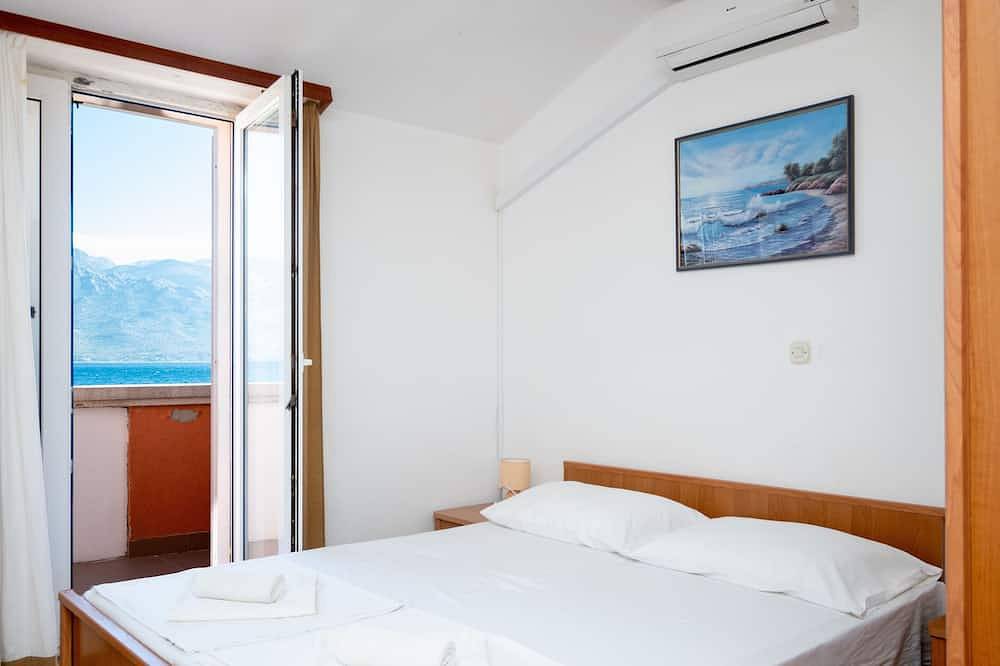Ganze Wohnung, Studio Appartement am Strand Razanac (Zadar in Razanac, Zadar