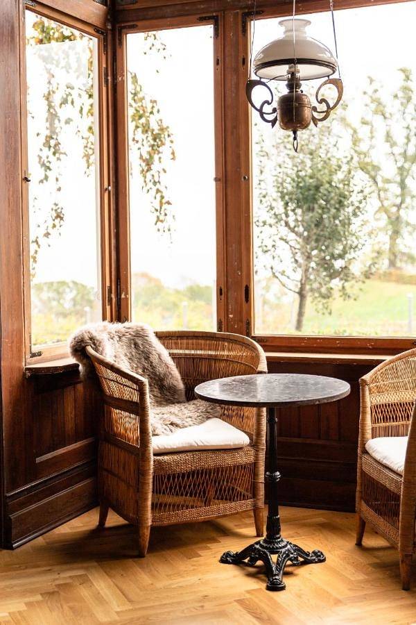 Villa für 10 Personen, mit Ausblick und Garten sowie Seeblick und Sauna auf Rügen - 3