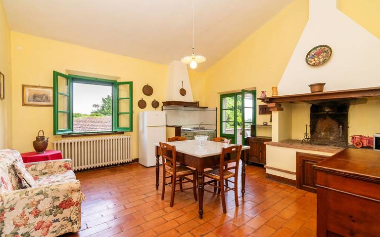 Apartamento vacacional entero, Apartamento de vacaciones para 4 personas con vistas al lago in Castiglione del Lago, Lago Trasimeno