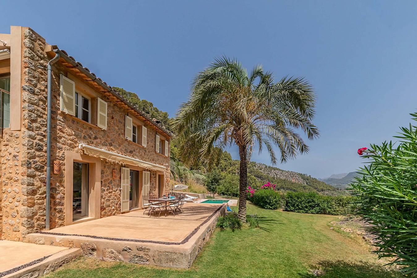 Villa Can Sort by Sealand Villas in Alconásser, Sóller