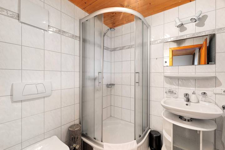 Ferienwohnung für 2 Personen, mit Garten und Balkon im Bregenzerwald - 4