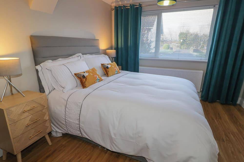 Nelly'S Chalet, pet friendly in Gortahork, County Donegal in Glenties, County Donegal