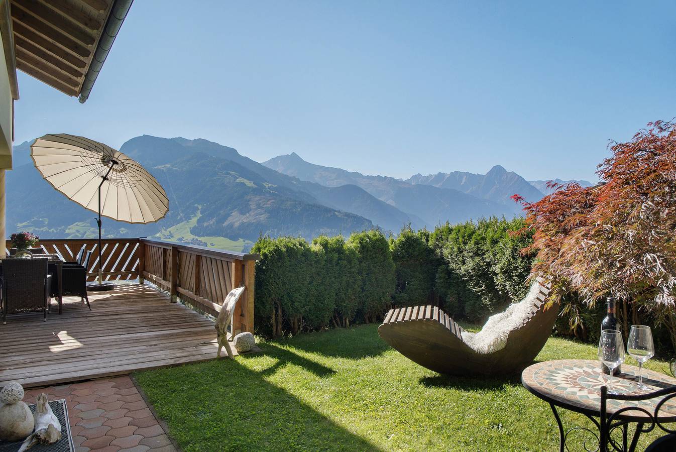 Holiday Home 'Zillertalblick' with Mountain View, Private Terrace and Wi-Fi in Zellberg, Tirolean lowland region