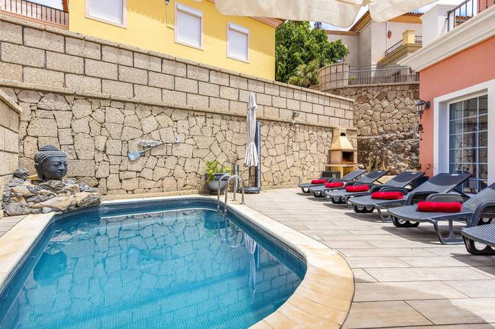 Villa pour 6 personnes, avec jardin à Arona - 3