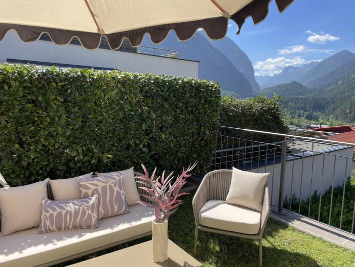 Appartement voor 4 personen, met tuin en terras in Oetz