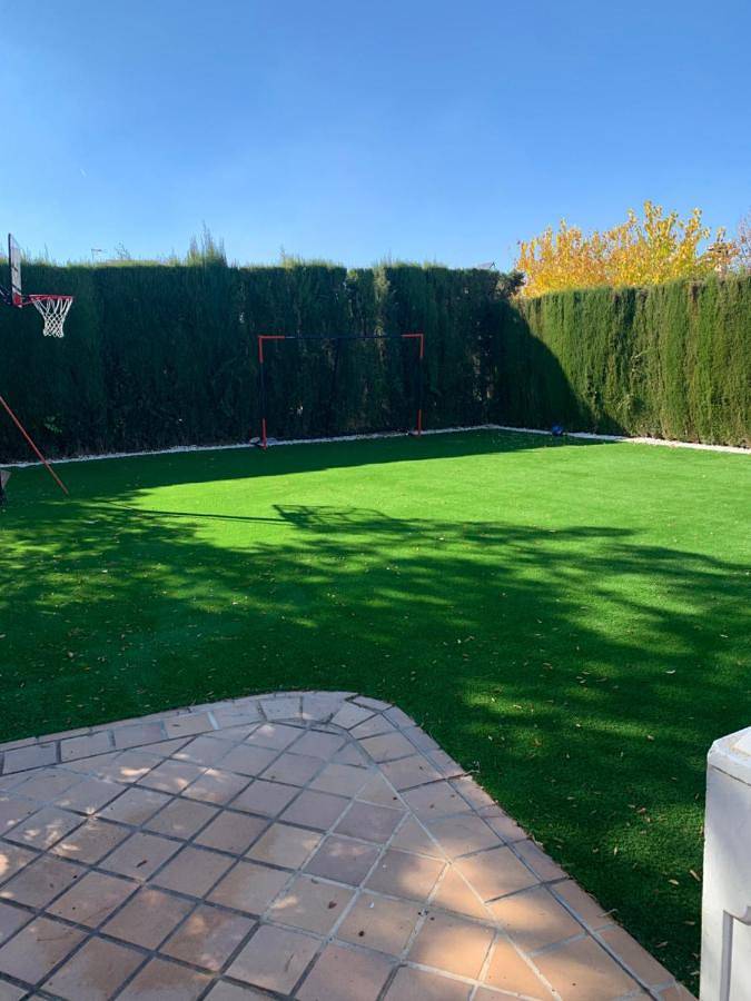 Casa rural para 18 personas, con jardín además de piscina y vistas en La Zubia - 2