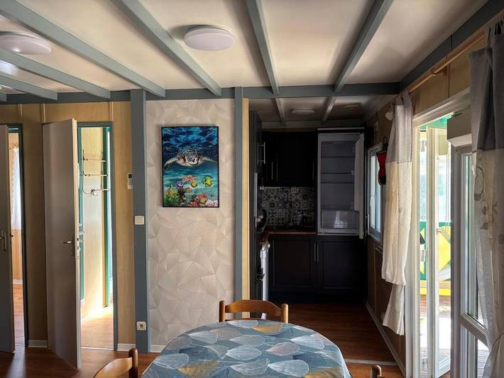 Gîte pour 4 personnes, avec Terrasse ainsi que Jardin et Piscine à Saint-Cyr-en-Talmondais - 4