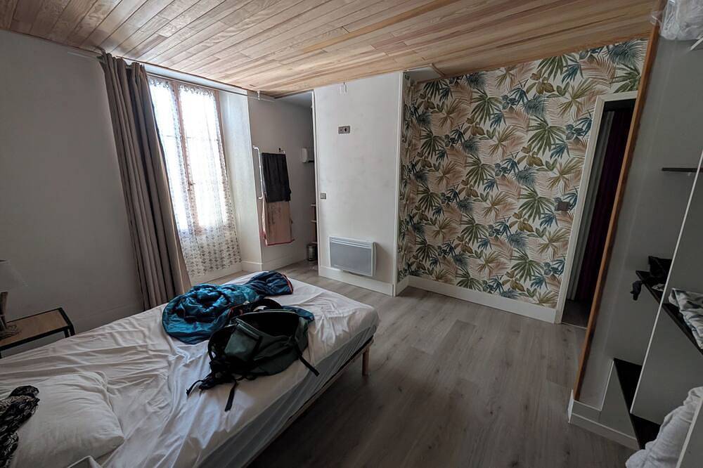 Guest house in Meyrueis \"Between authenticity, nature and the light of the Cévennes\". in Meyrueis, Cévennes