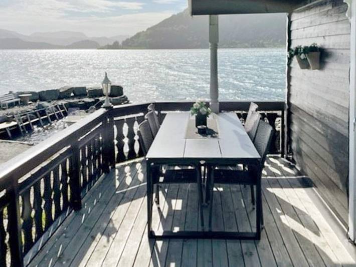 Ferienhaus für 7 Personen, mit Terrasse, mit Haustier in Selje