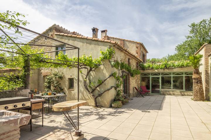 Villa pour 9 personnes, avec terrasse et jardin, animaux acceptés dans les Pyrénées-Orientales - 2