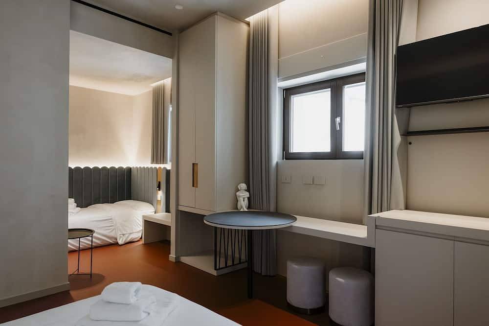 Appartamento intero, Incantevole appartamento per 3 ospiti con Wifi, A/C, piscina, vicino Matera in Altamura, Parco nazionale dell'Alta Murgia