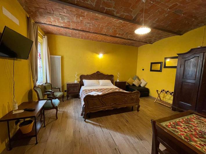 Chambre d’hôte pour 2 personnes, avec jardin à Treiso